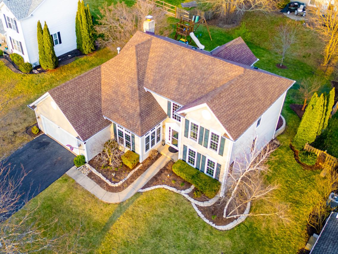 311 Briarwood Ln., Algonquin, IL 60102