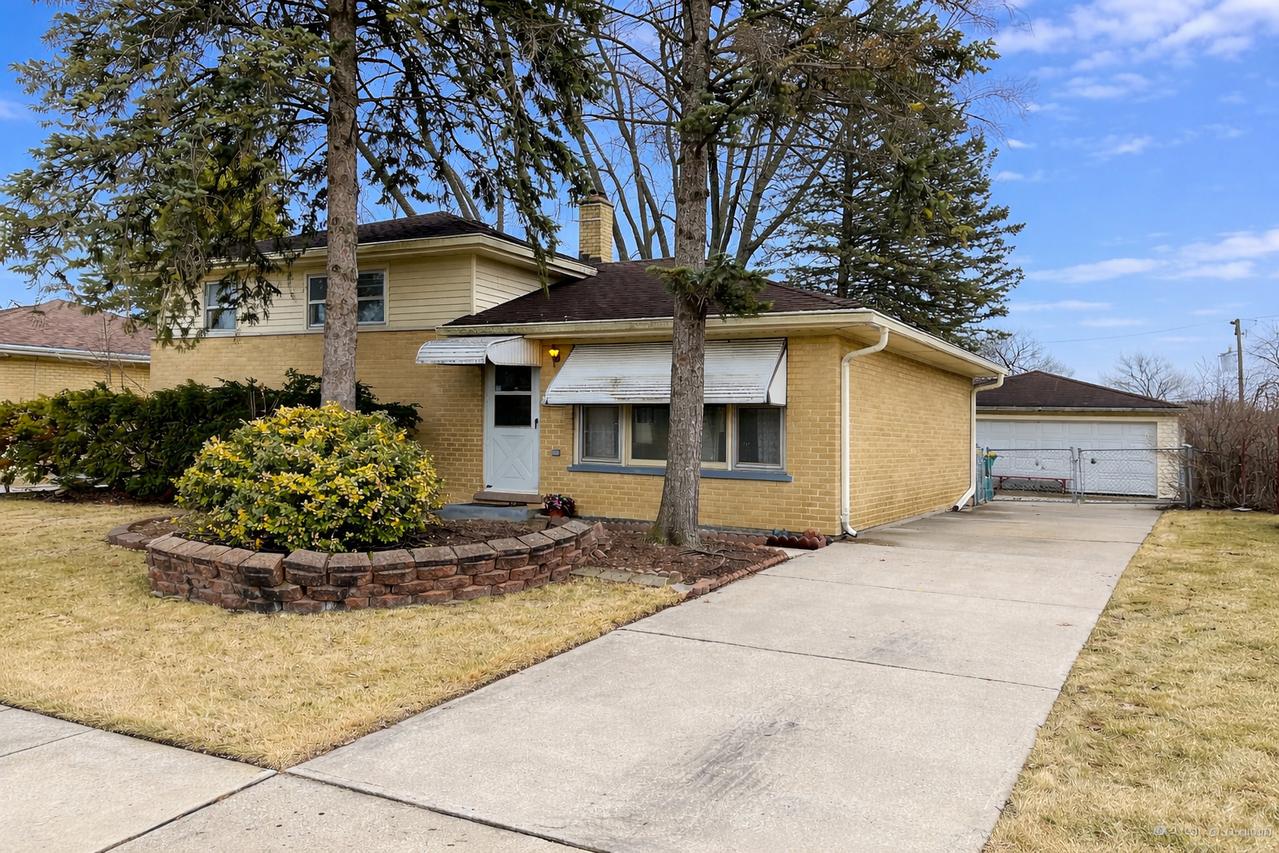 1321 Marcy Ln., Wheeling, IL 60090