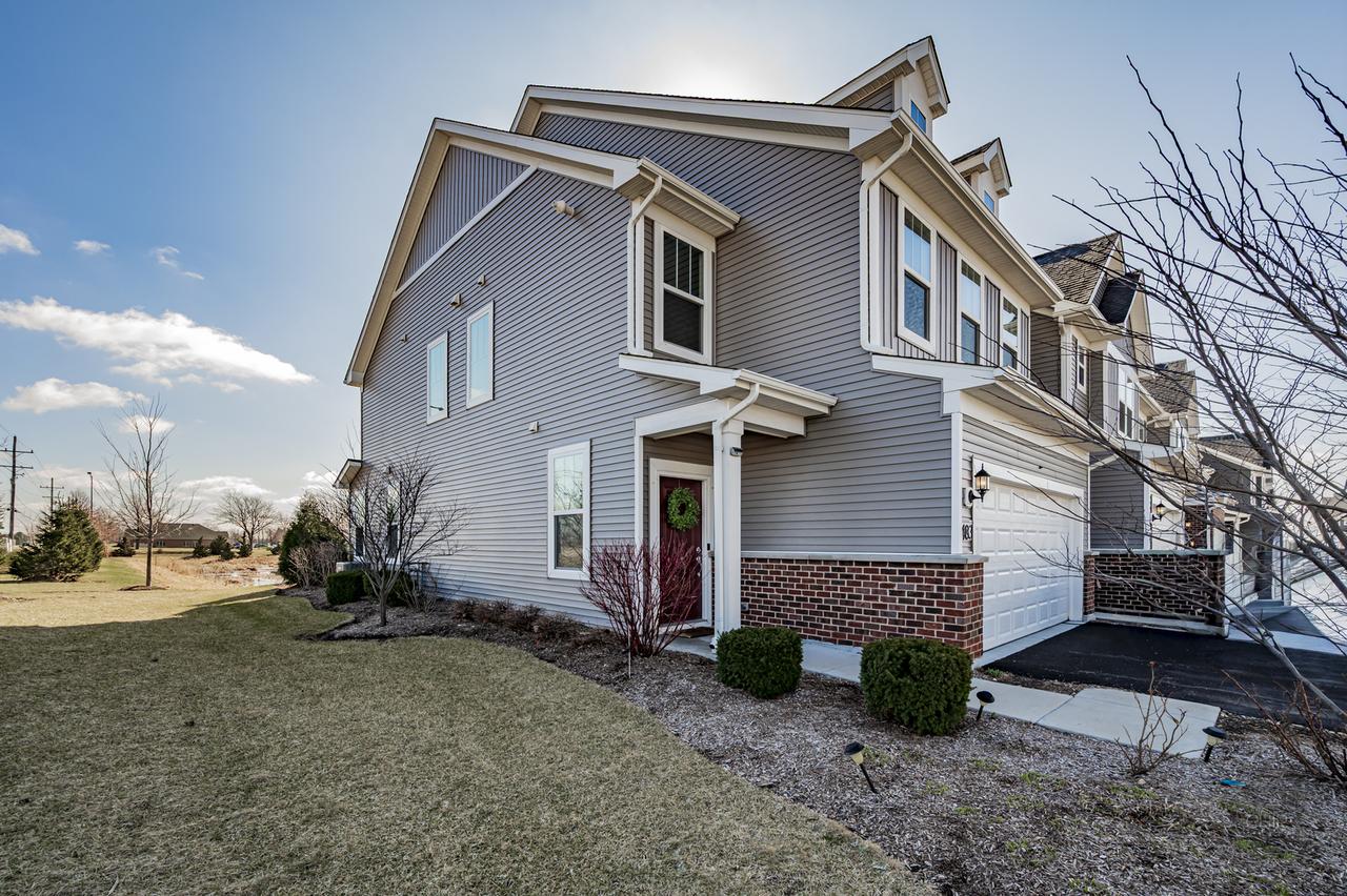 483 Watercress Dr., Aurora, IL 60504