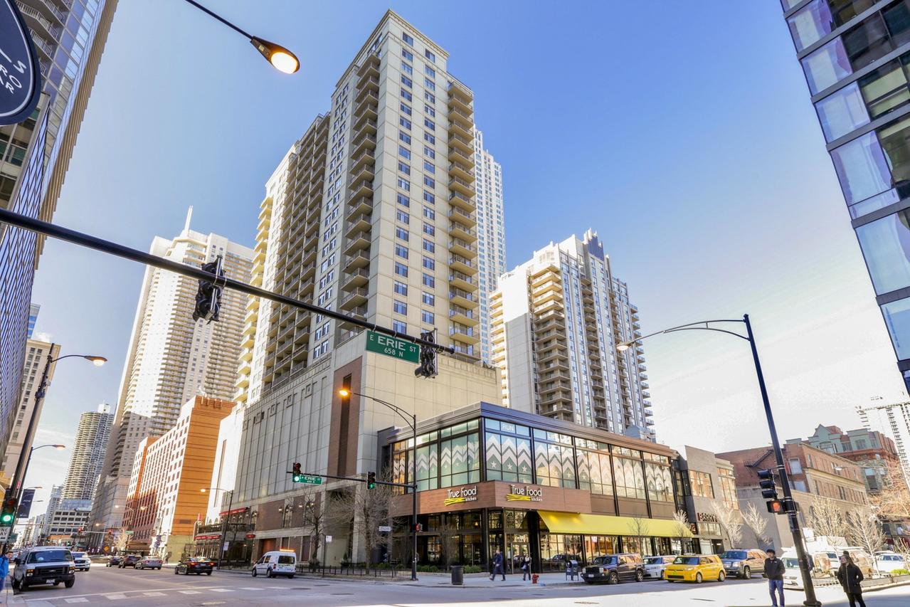 630 N State St. #1709, Chicago, IL 60654
