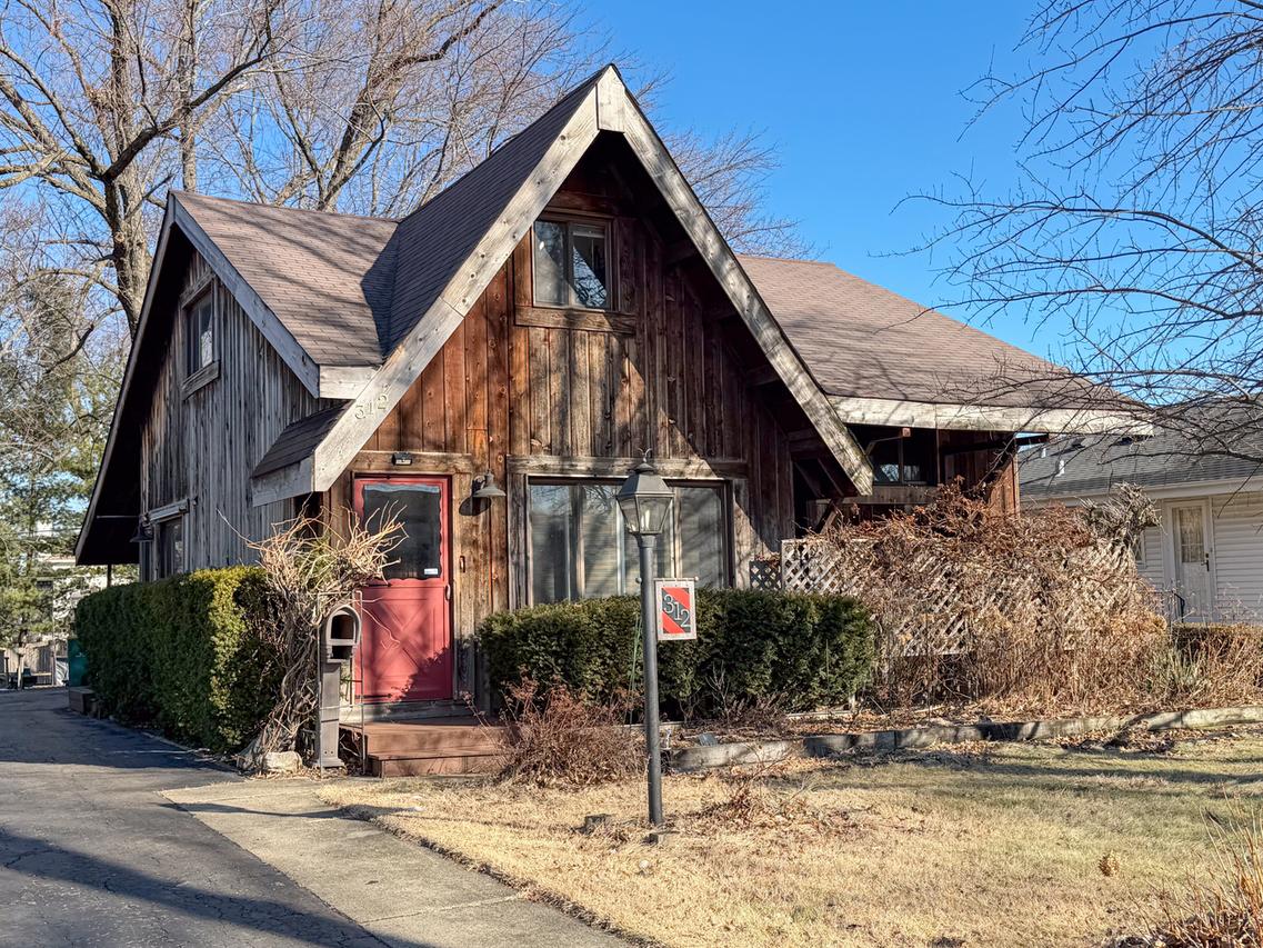 312 W Ethel Ave., Lombard, IL 60148
