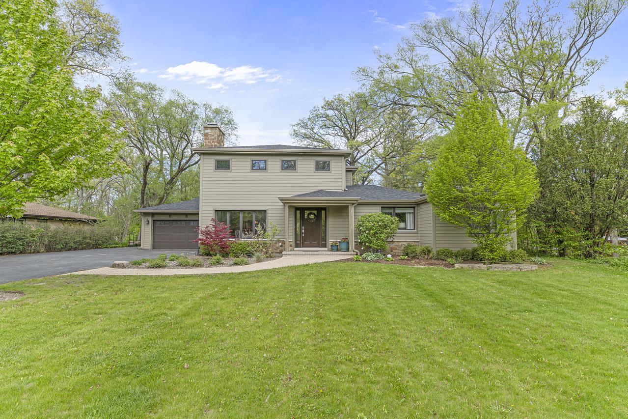 3525 Old Mill Rd., Highland Park, IL 60035