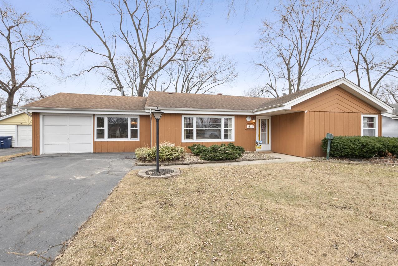 11519 S Neenah Ave., Worth, IL 60482