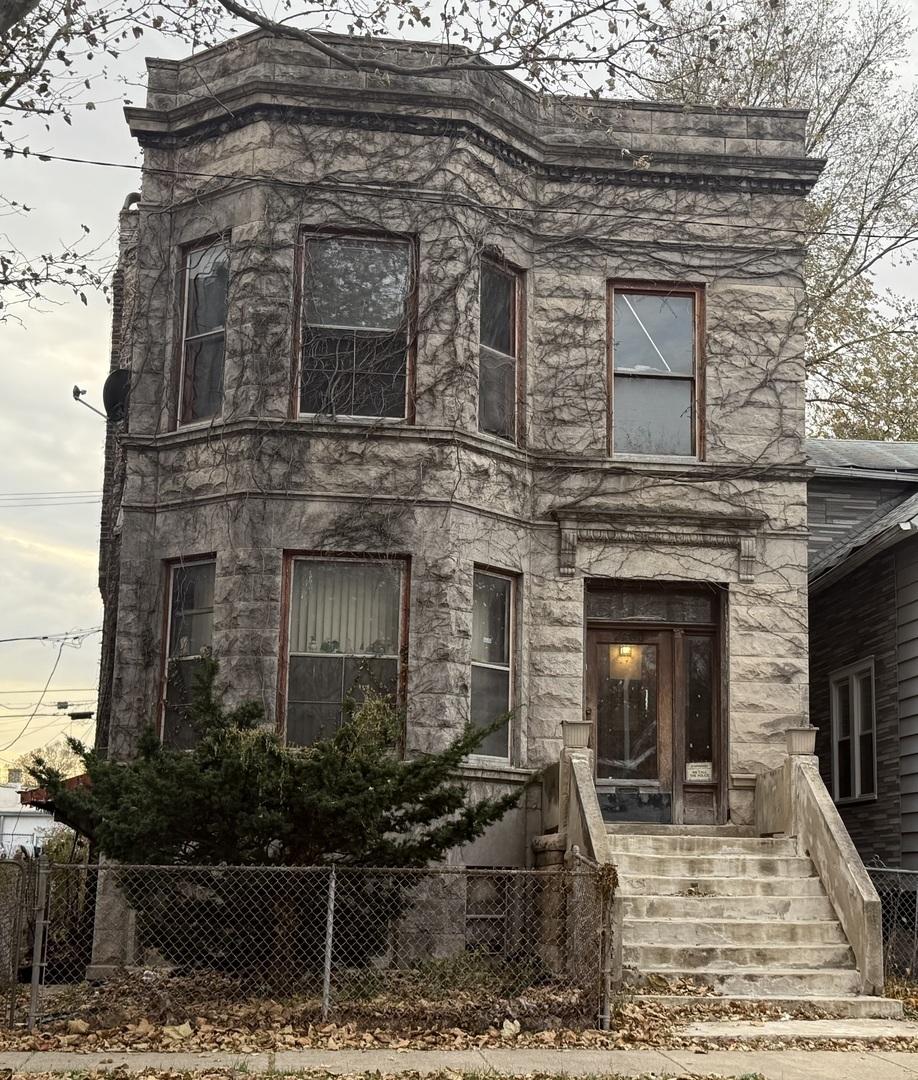 7408 S Maryland Ave., Chicago, IL 60619