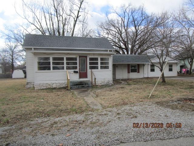 1405 Pearl St., Eldorado, IL 62930