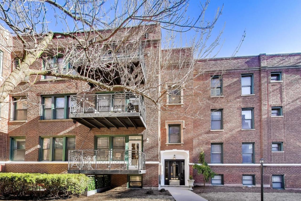 1136 W Pratt Blvd. #2S, Chicago, IL 60626