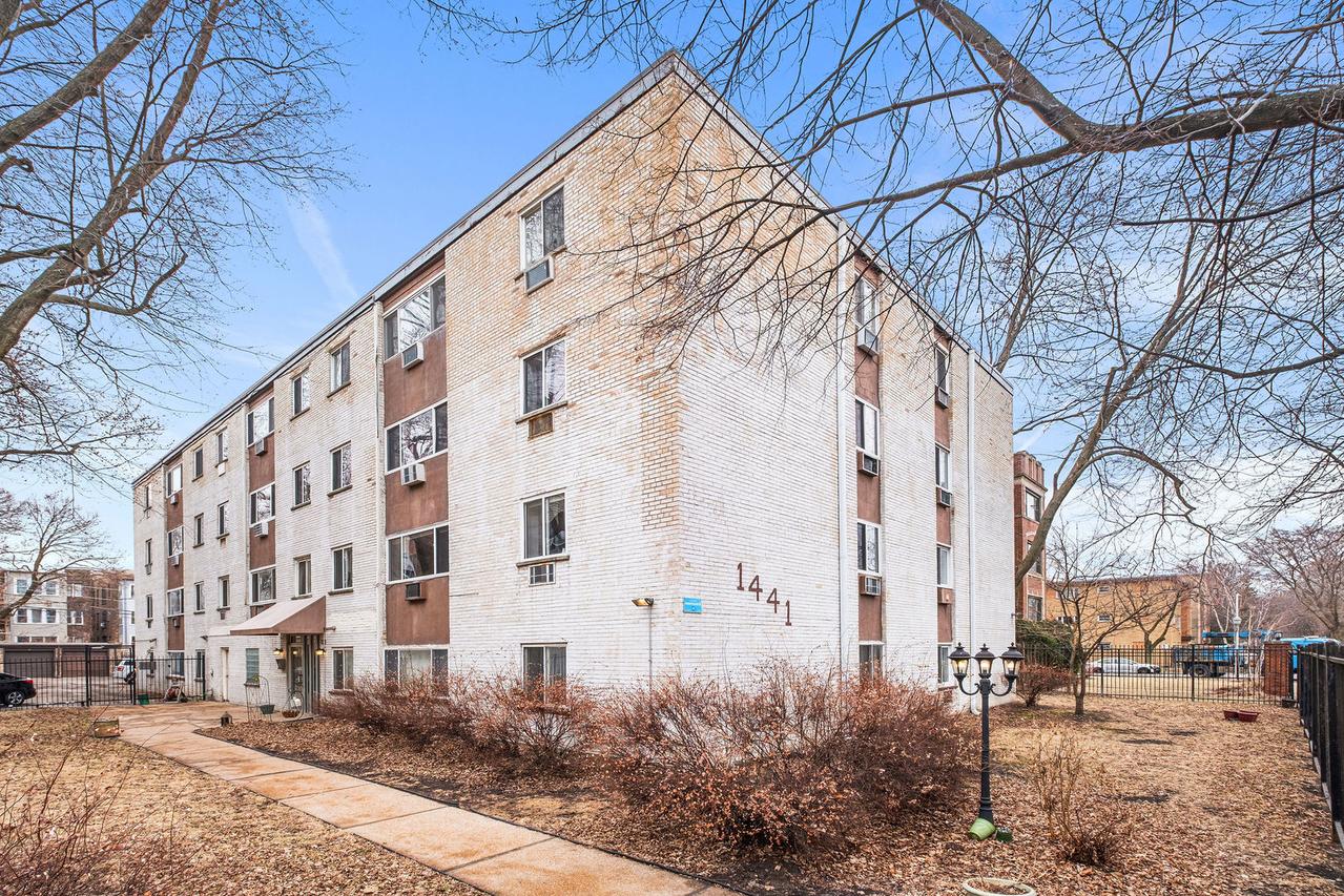 1441 W Farwell Ave. #3C, Chicago, IL 60626