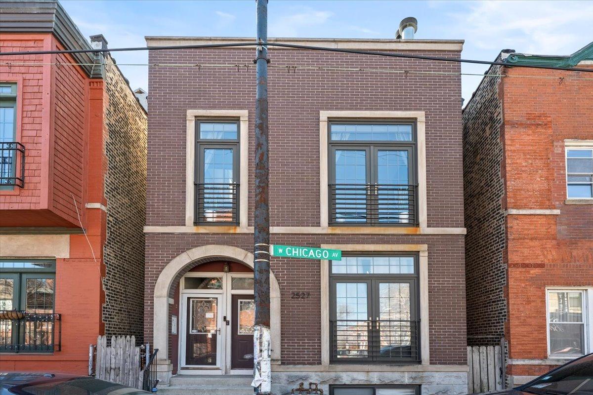 2527 W Chicago Ave. #2, Chicago, IL 60622