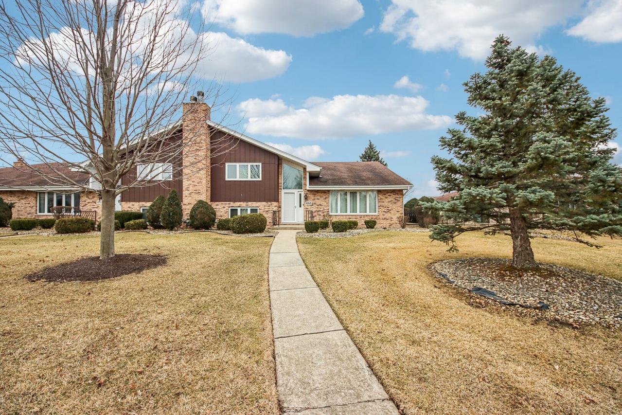 10515 Eagle Ridge Dr., Orland Park, IL 60467