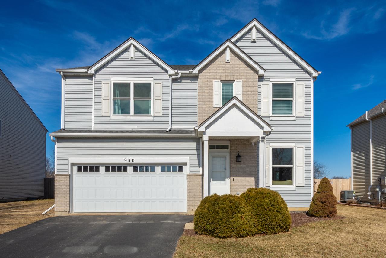 950 Blackcherry Ln., Round Lake Heights, IL 60073