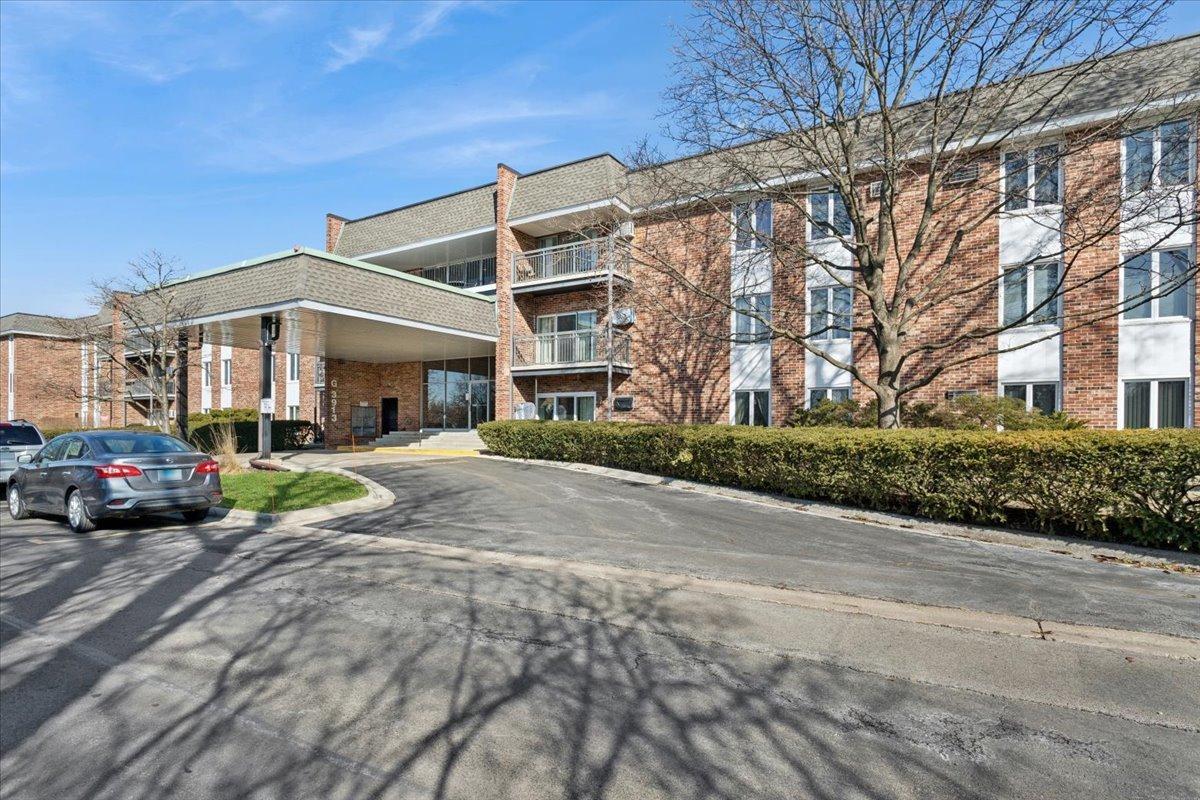 3913 Saratoga Ave. #G105, Downers Grove, IL 60515