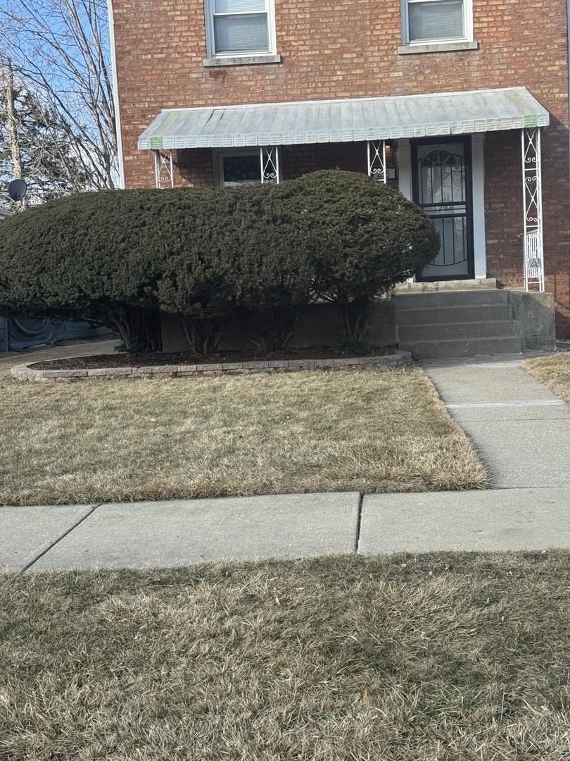 236 Bohland Ave., Bellwood, IL 60104