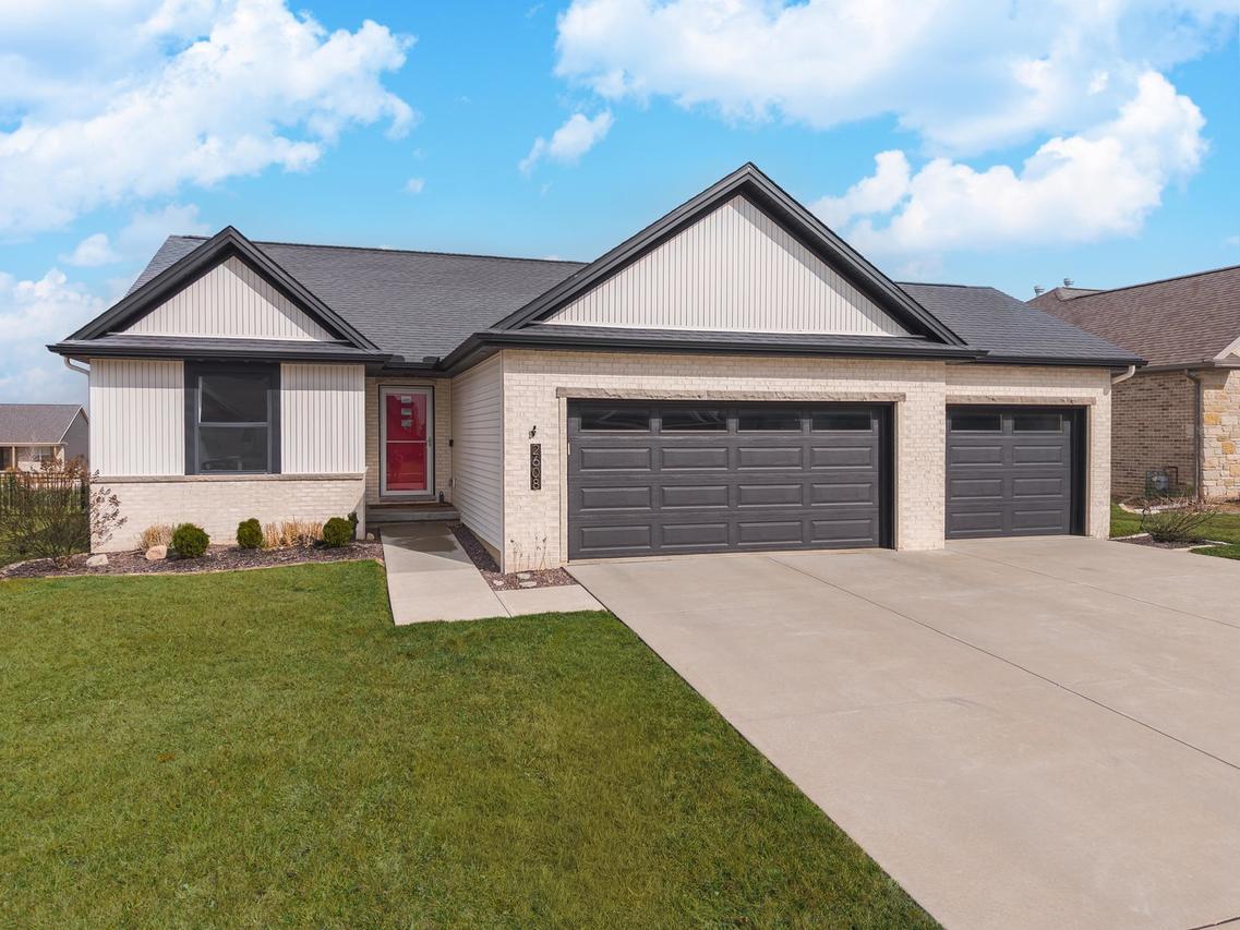 2608 Shale Rd., Normal, IL 61761