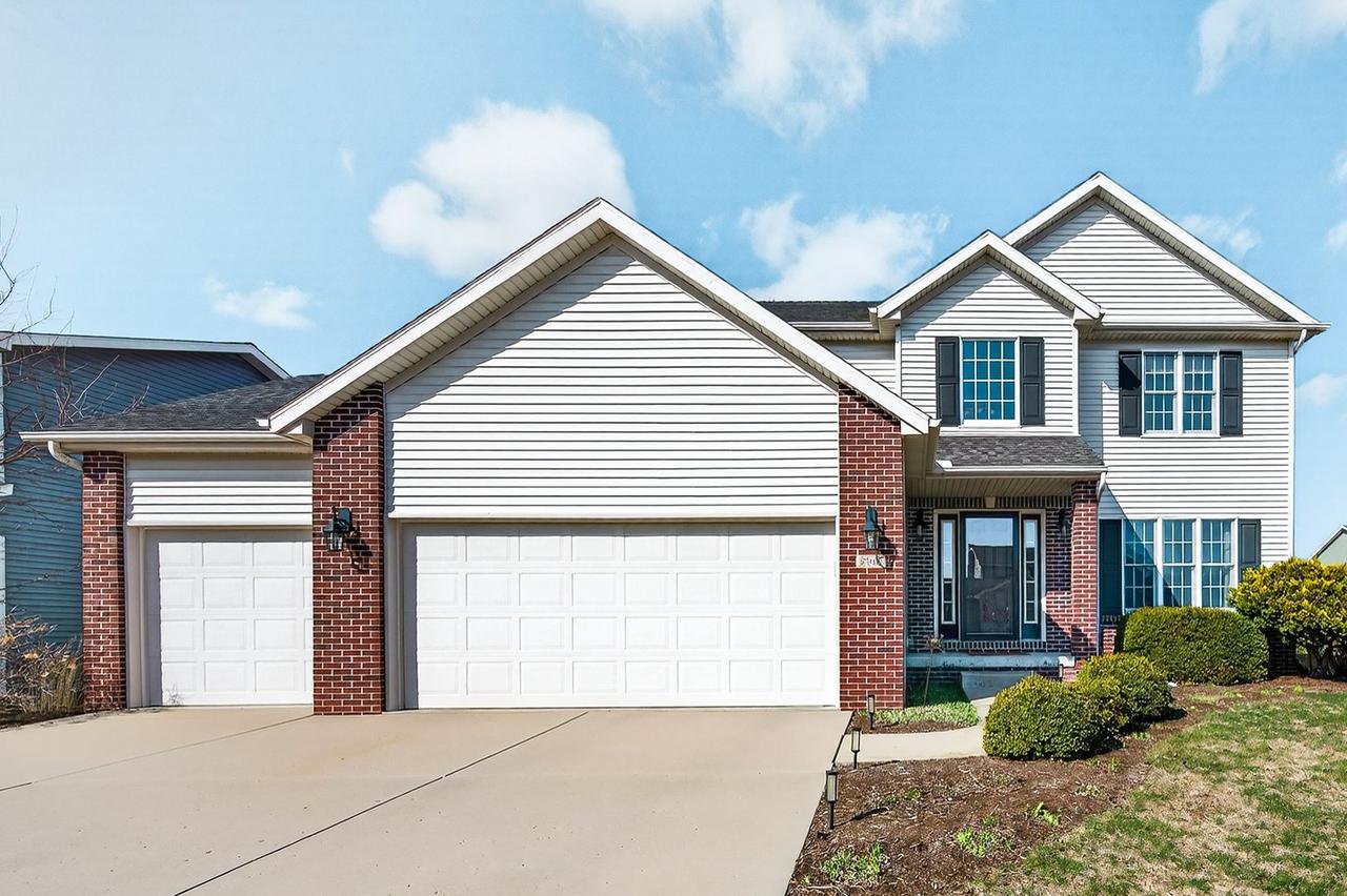 2968 Wolf Creek Ln., Normal, IL 61761