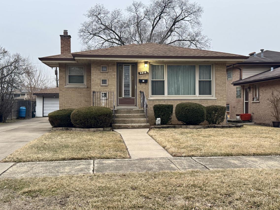 8818 S 55th Ct., Oak Lawn, IL 60453