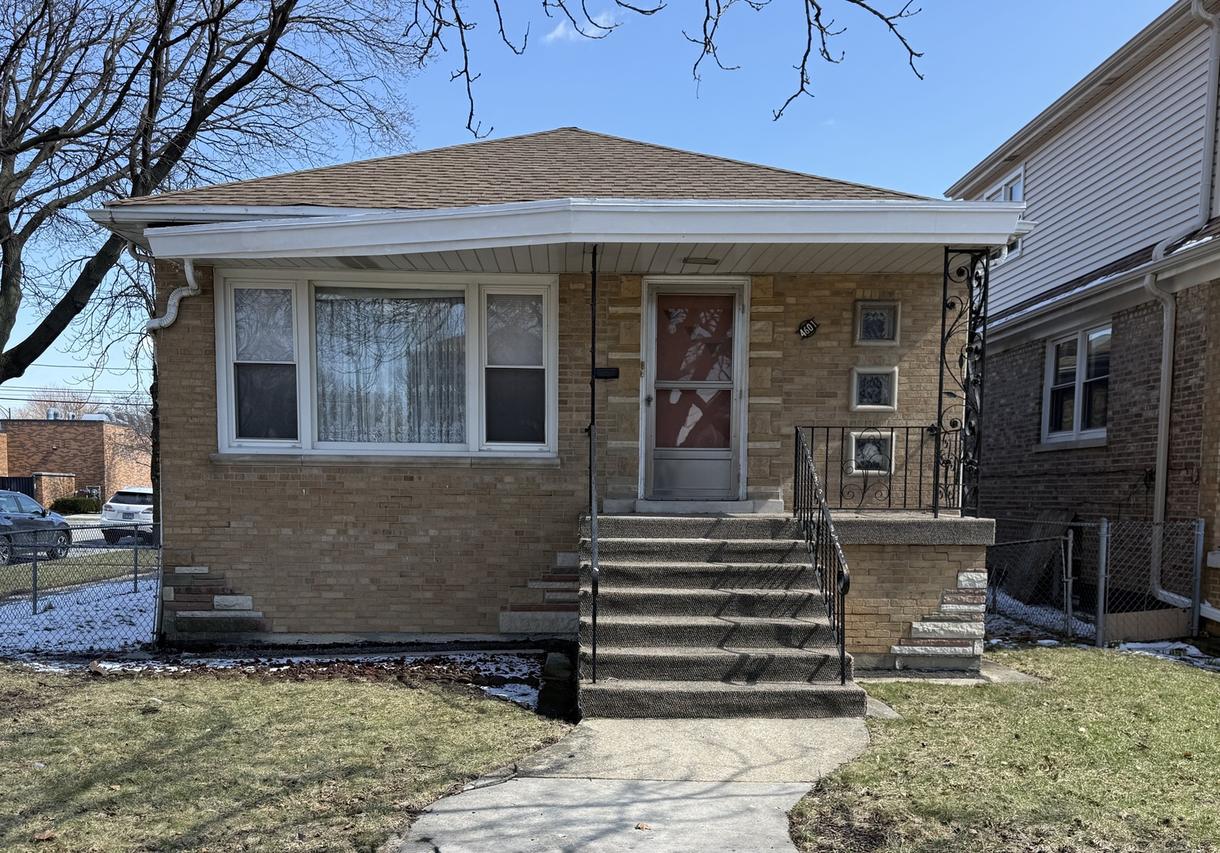 4601 S Komensky Ave., Chicago, IL 60632