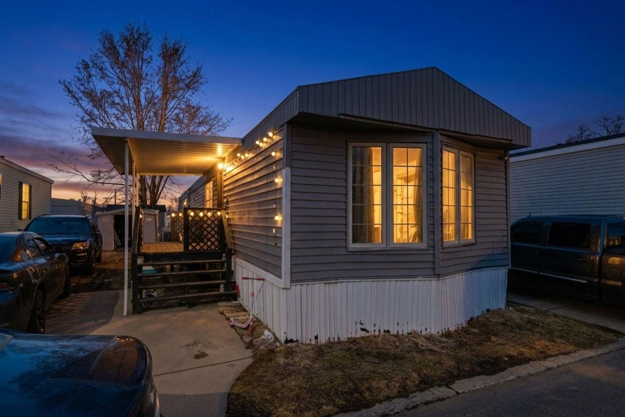 14139 S Western Ave. #325, Dixmoor, IL 60426