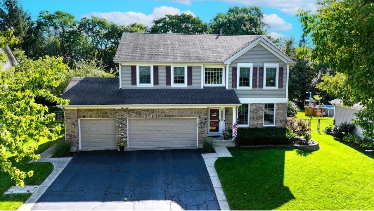 1021 Wakefield Dr., Elgin, IL 60120