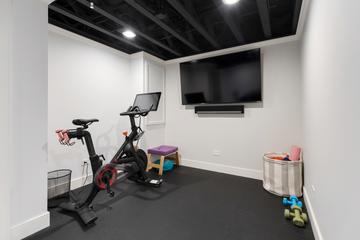 2034 Link Dr., Buffalo Grove, IL 60089