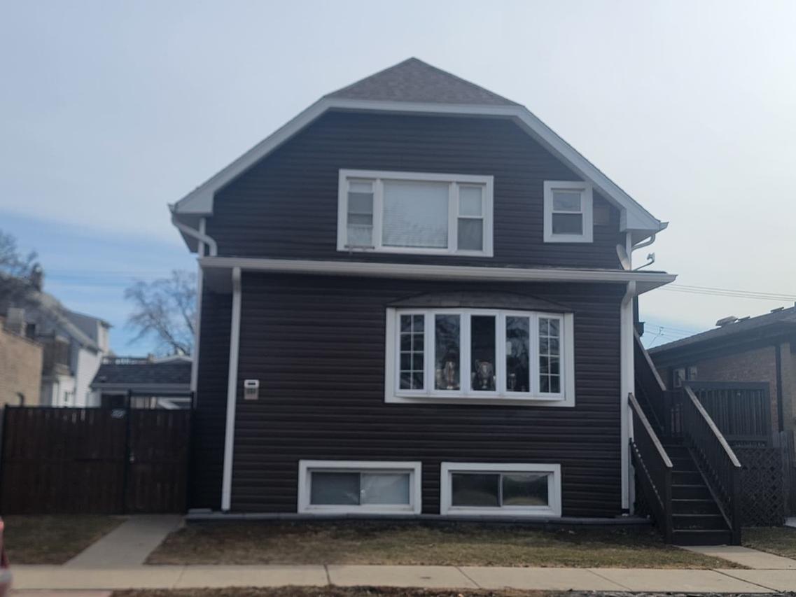 2727 N Oak Park Ave., Chicago, IL 60707