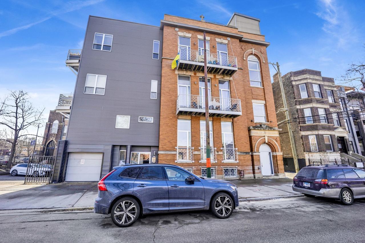 2411 W Walton St. #2E, Chicago, IL 60622