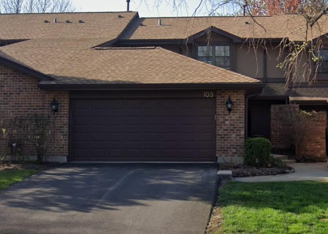 105 Indian Trail Dr., Westmont, IL 60559