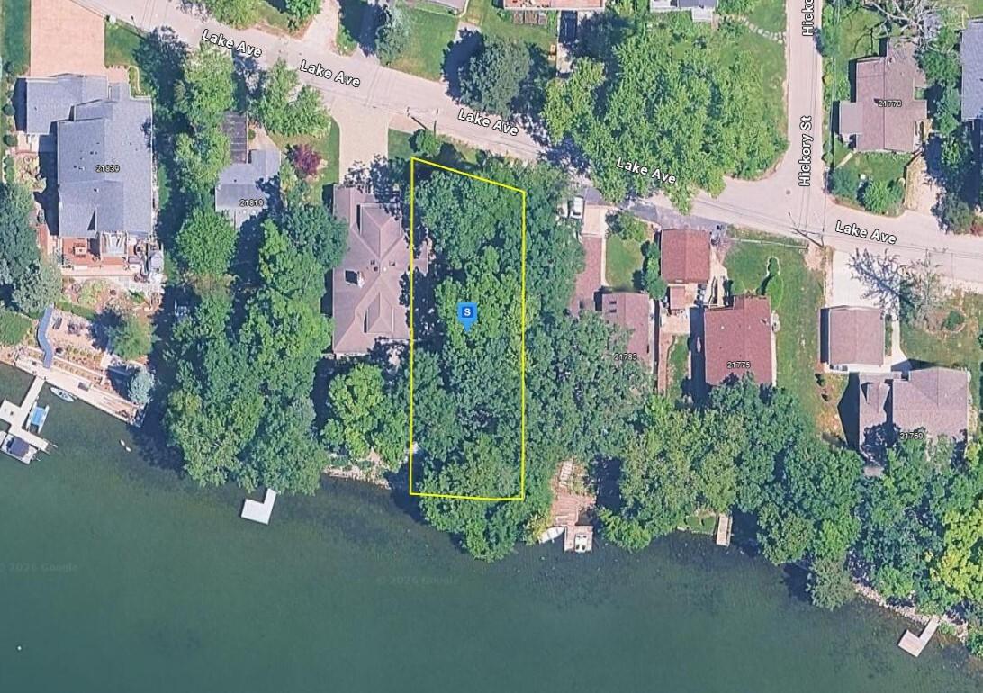 21803 W Lake Ave., Round Lake, IL 60073