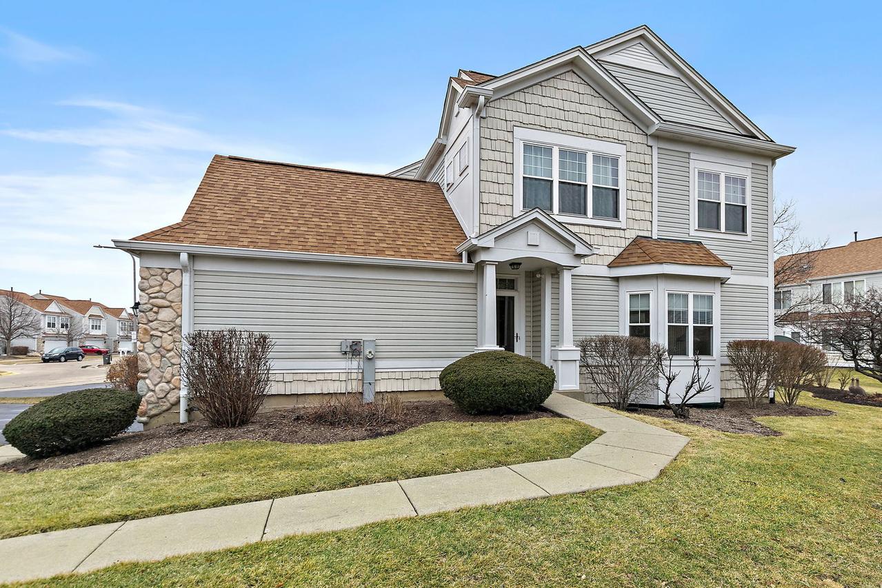 1180 Delta Dr., Elgin, IL 60123