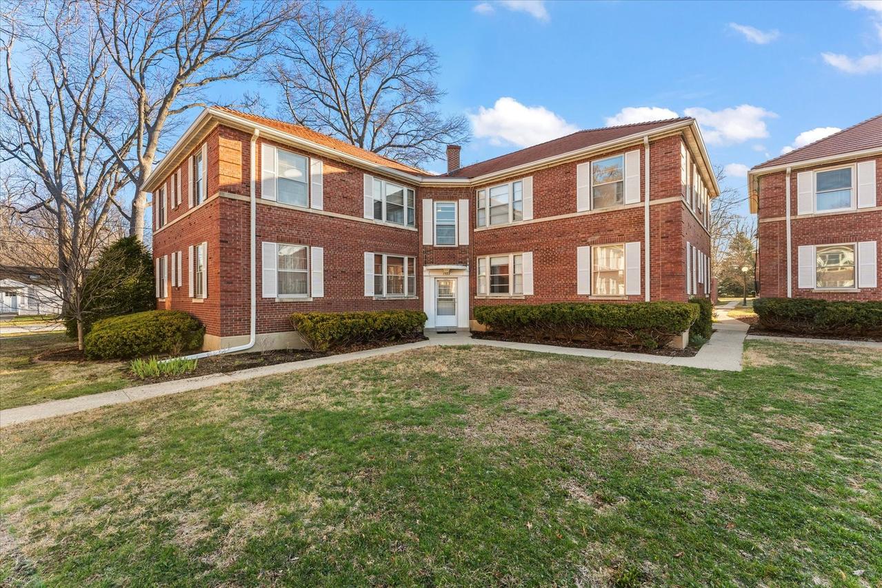 1502 Delmont Ct. #1, Urbana, IL 61801