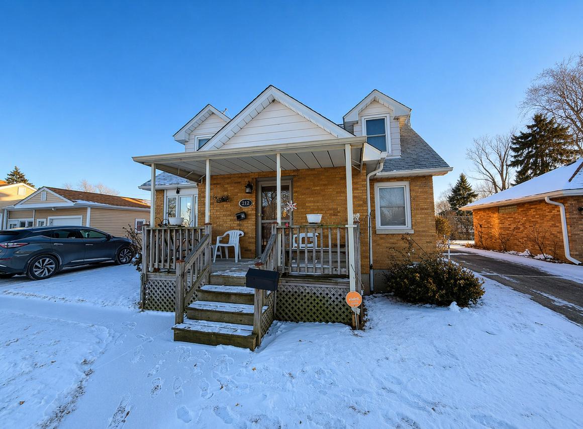 [Address Hidden by Seller], Waukegan, IL 60085
