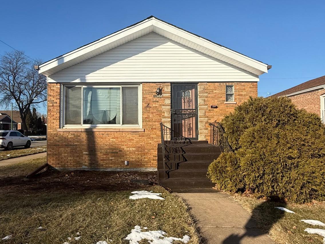 12484 S Michigan Ave., Chicago, IL 60628