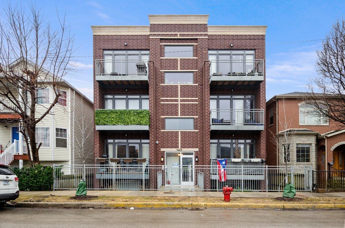 1429 W 16th St. #3E, Chicago, IL 60608