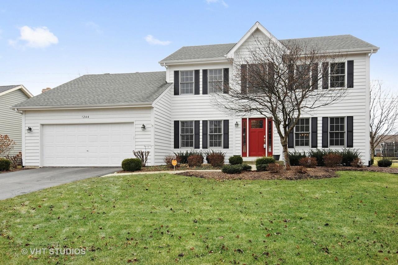 1244 Hollingswood Ave., Naperville, IL 60564