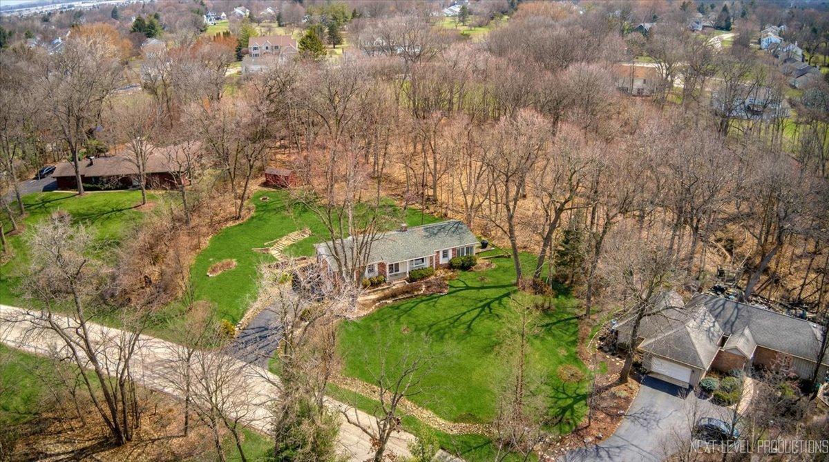 36w474 Hickory Hollow Dr., Dundee, IL 60118