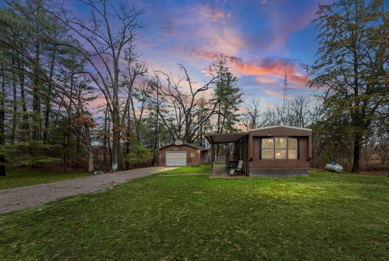 1837 Lackey Ln., Centralia, IL 62801