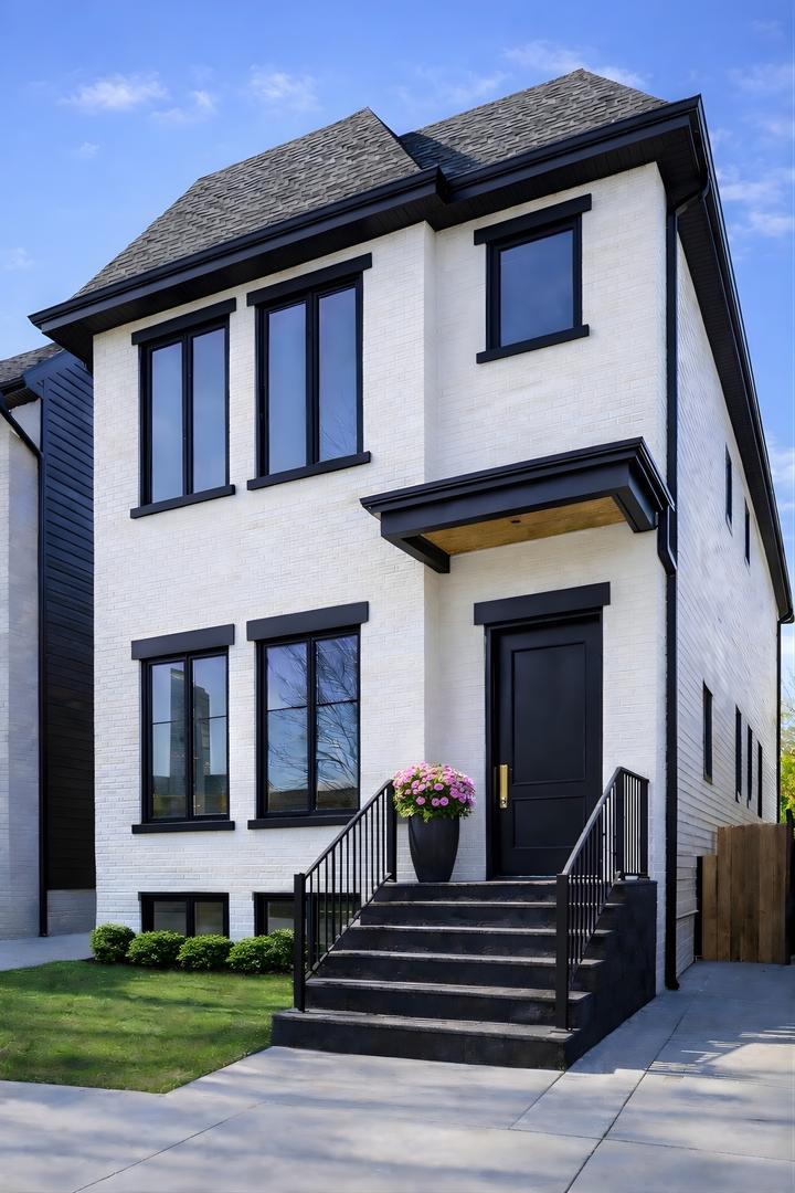 2228 N Southport Ave., Chicago, IL 60614