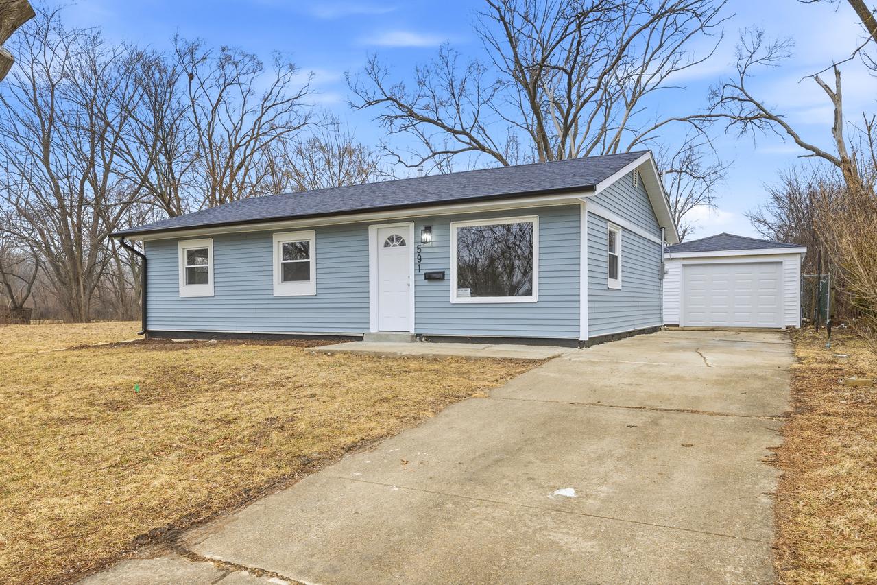 591 Andover St., Chicago Heights, IL 60411