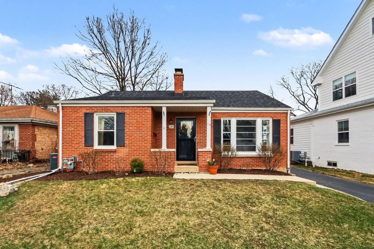 119 S Williston St., Wheaton, IL 60187