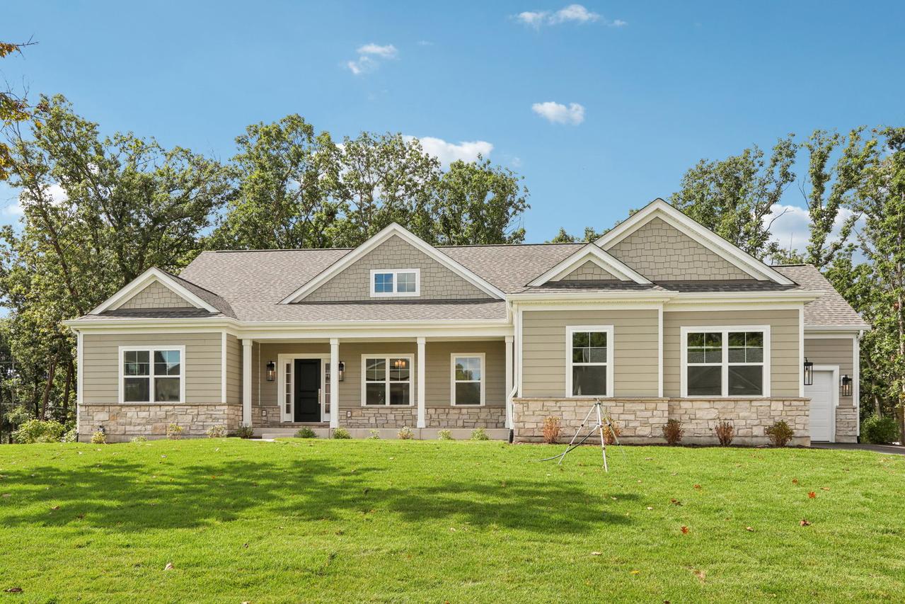 0S360 Kellar Sq., Geneva, IL 60134