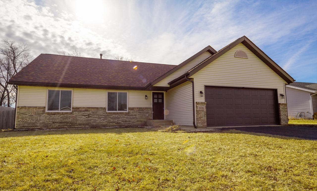 976 Prescott Dr., Rockford, IL 61108