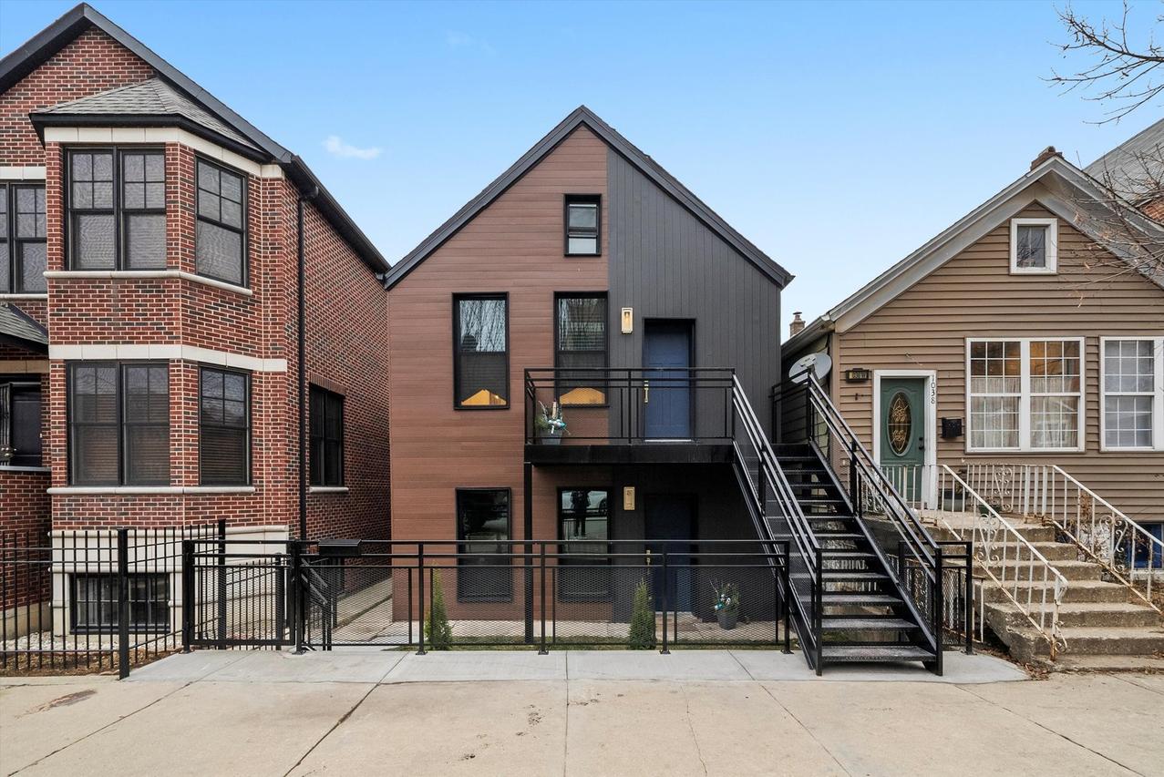 1040 W 34th Pl., Chicago, IL 60608