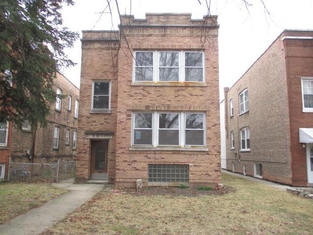 1320 Wisconsin Ave., Berwyn, IL 60402