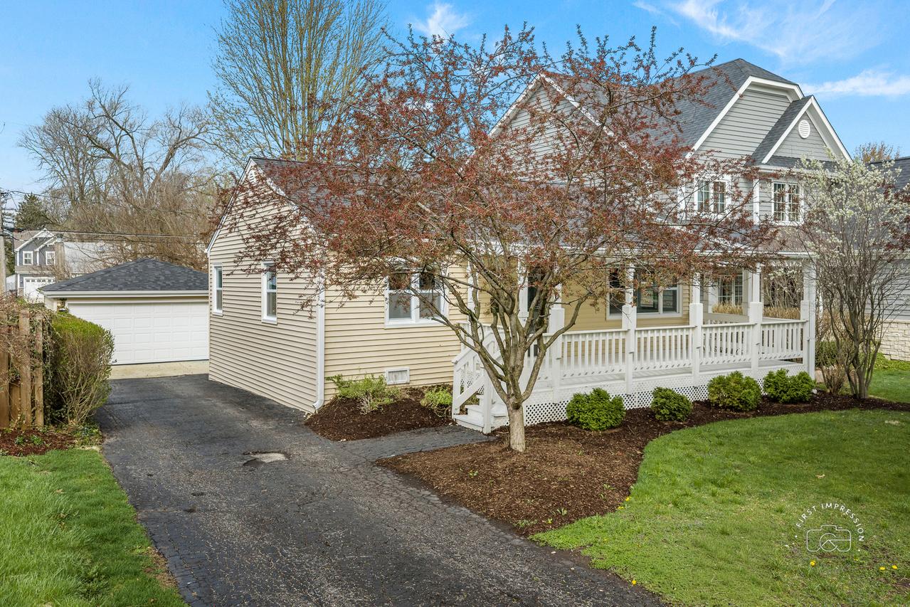 1331 N Main St., Naperville, IL 60563