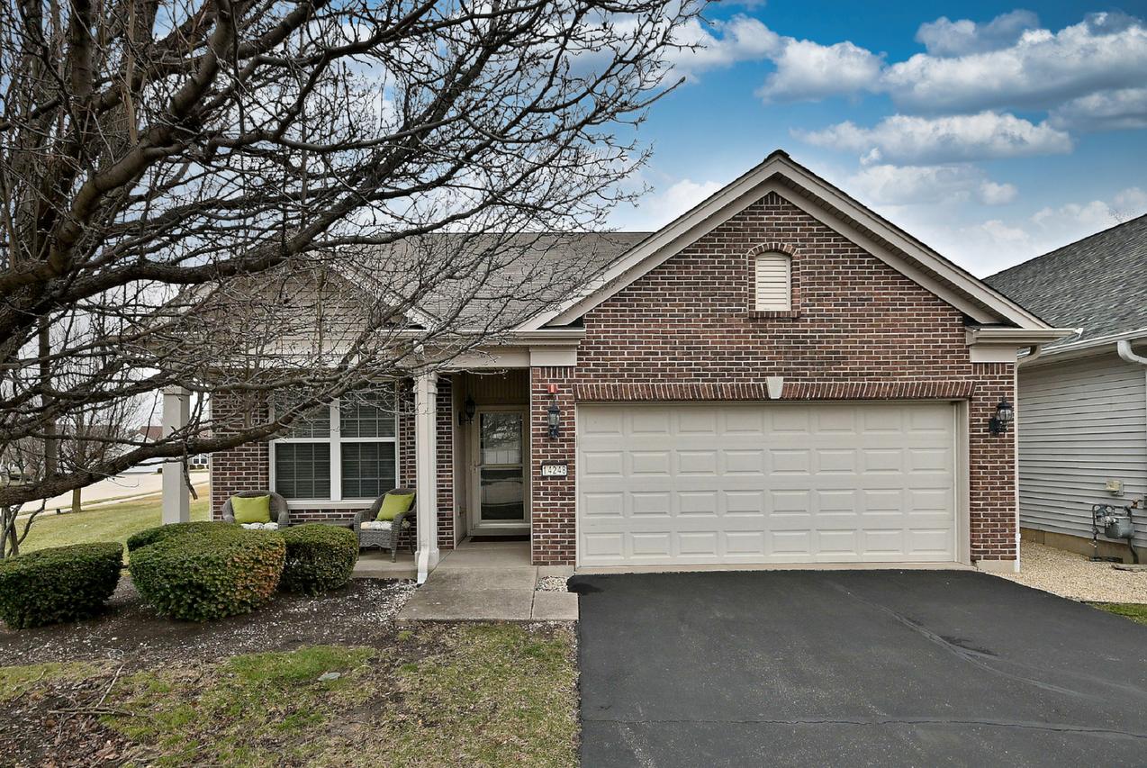 14248 Newport Cir., Huntley, IL 60142