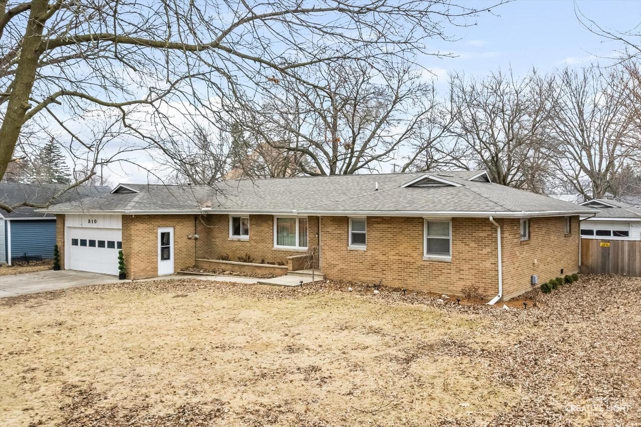 310 E Market St., Somonauk, IL 60552