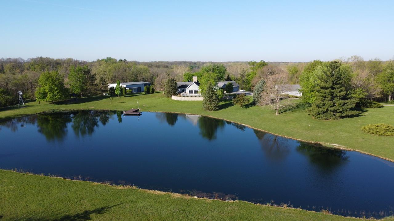 17539 E 2600 North Rd., Lexington, IL 61753