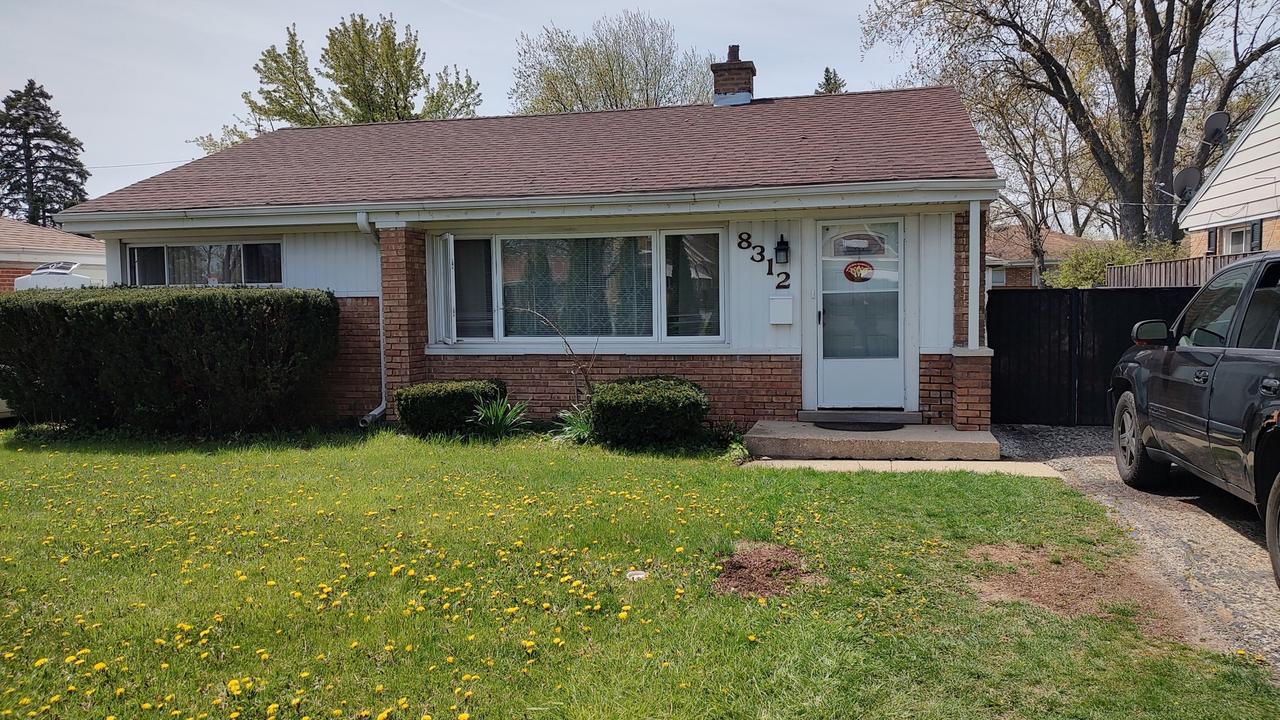 8312 N Milwaukee Ave., Niles, IL 60714