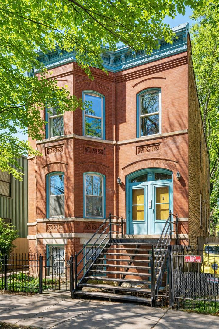 1236 N Marion Ct., Chicago, IL 60622