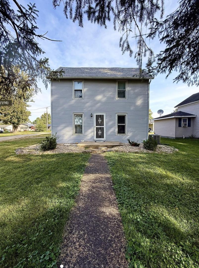 225 W 5th St., Mcnabb, IL 61335