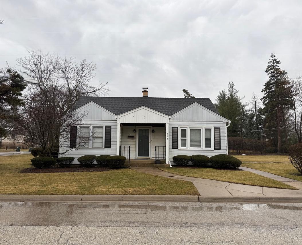 313 E George St., Arlington Heights, IL 60005